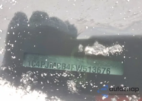 2015 Jeep Cherokee Latitude z USA, uszkodzony, nr VIN 1C4PJMCB4FW513676